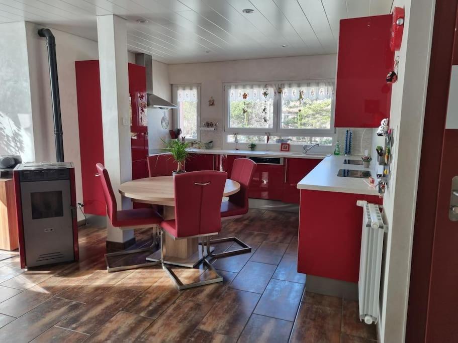 Appartement Chaleureux Et Confortable Avec Sauna.. Le Chenit Exterior foto